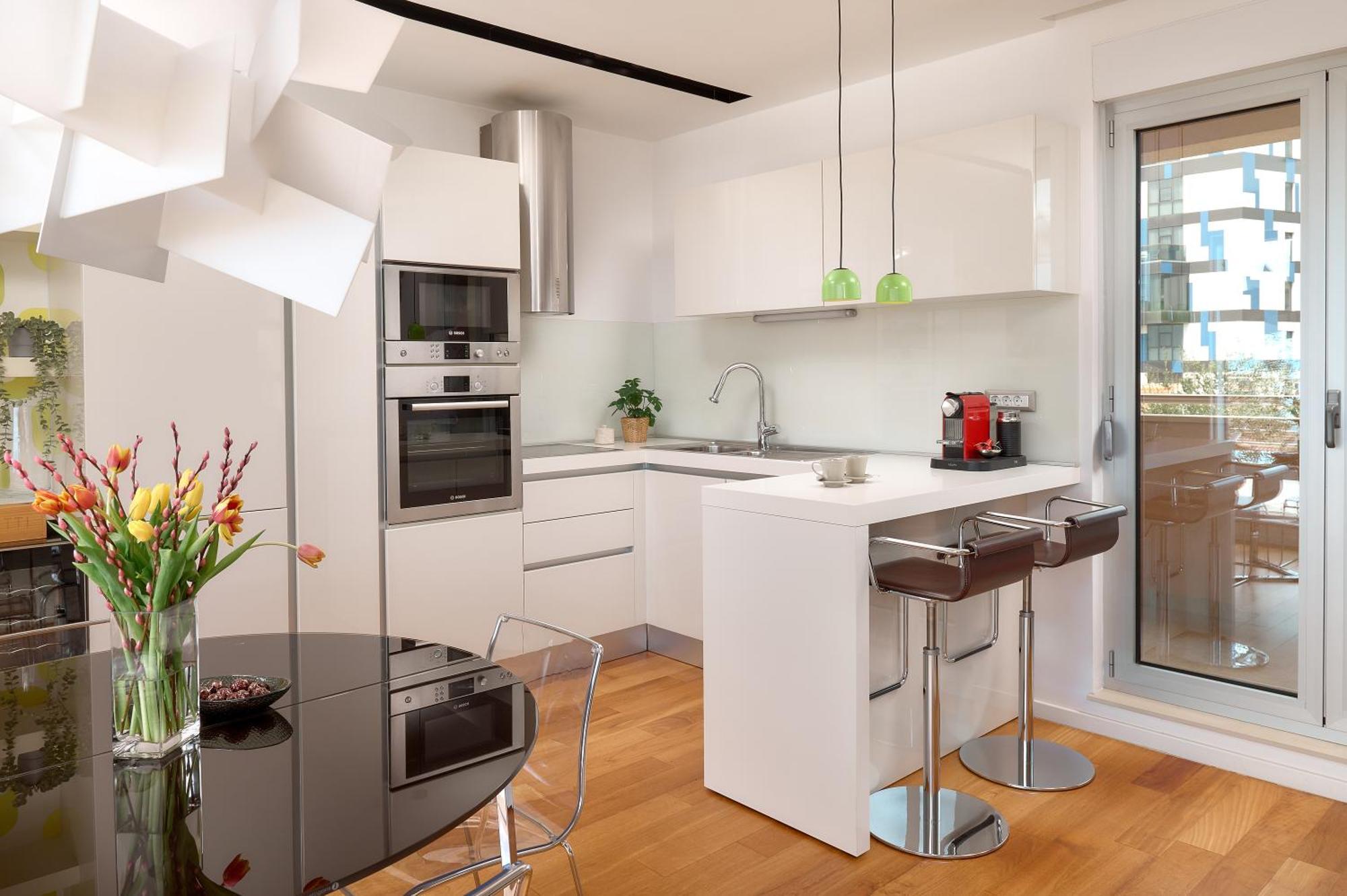 Sun Penthouse Split