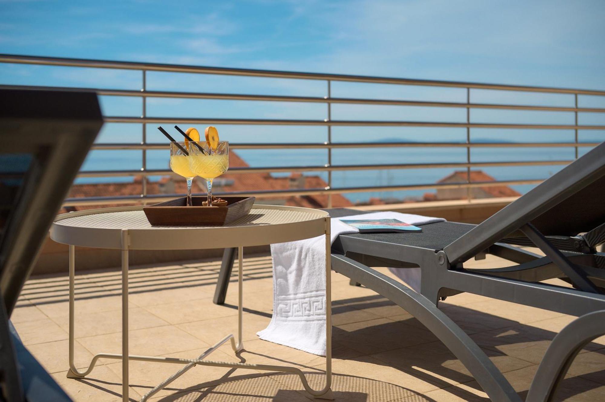 Sun Penthouse